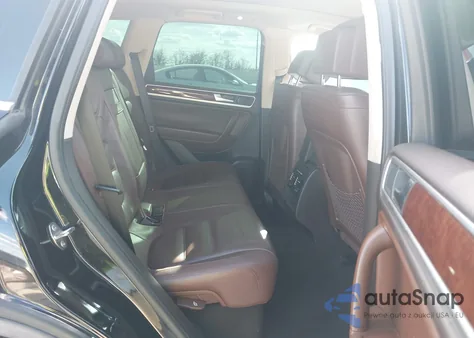 2014 Volkswagen Touareg Tdi Lux из США, поврежденный, VIN WVGEP9BP8ED006592